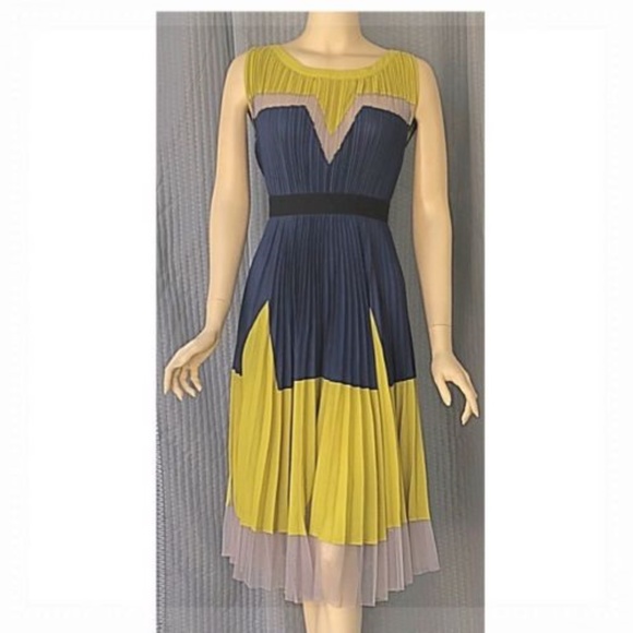 BCBG MaxAzria Lucea Blue Dill Pleated Dress 0 XS - Picture 2 of 7